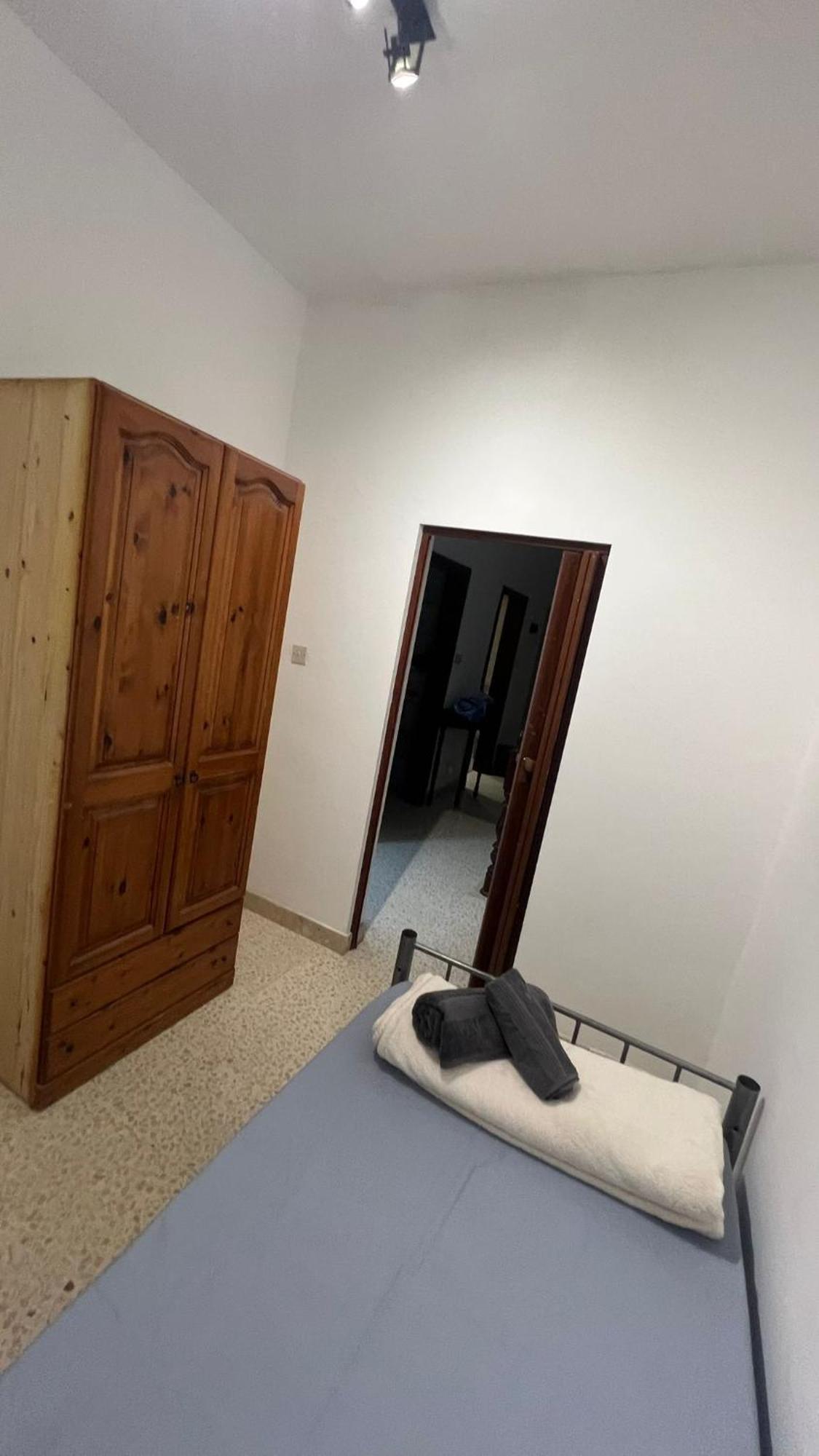 Private Room San Gwann Экстерьер фото